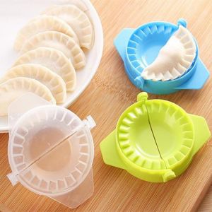 samarshop כלי בית ומטבח Chinese Dumpling Mold Kitchen Tool Dumpling Machine Dumpling Clip Handmade Dumpling Mold Household Kitchen Gadget Necessities